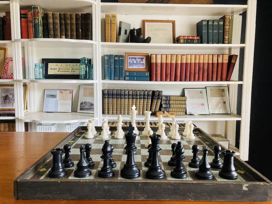 chess board and library at Butteville Store